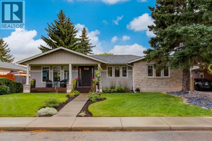 72 Heston Street NW, Calgary, Alberta T2K2C1