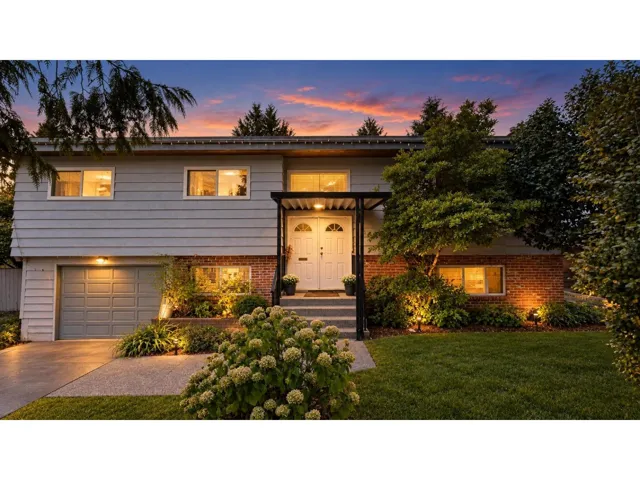 11443 75 AVENUE, Delta, British Columbia V4C1H4