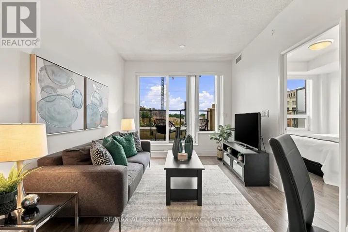 312 - 28 UPTOWN DRIVE, Markham (Unionville), Ontario L3R5M5