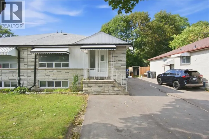14 AVONDALE Boulevard, Brampton, Ontario L6T1H3