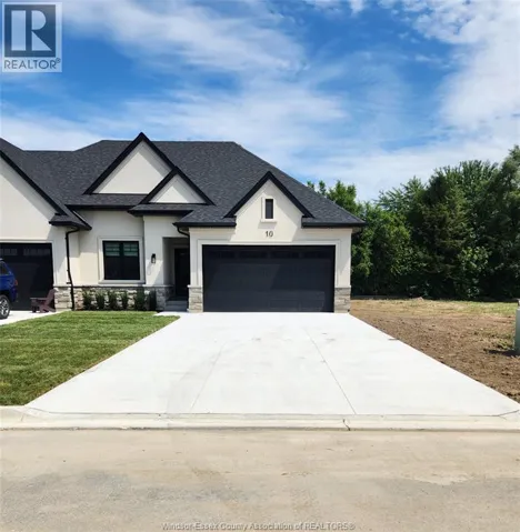 27 MULBERRY COURT, Amherstburg, Ontario N9V1N3