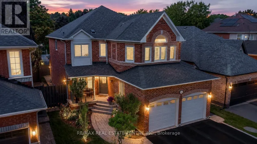 40 HEPBURN CRESCENT N, Halton Hills (Georgetown), Ontario L7G5P8