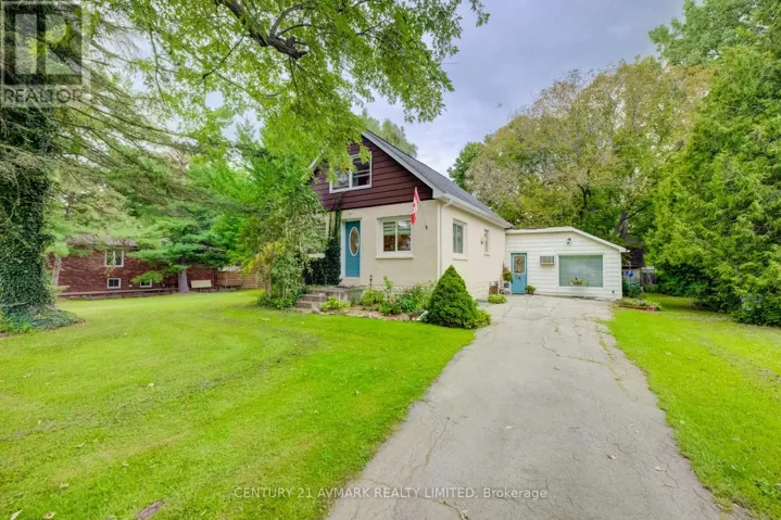 803 FOSS ROAD, Pelham (Fenwick), Ontario L0S1C2