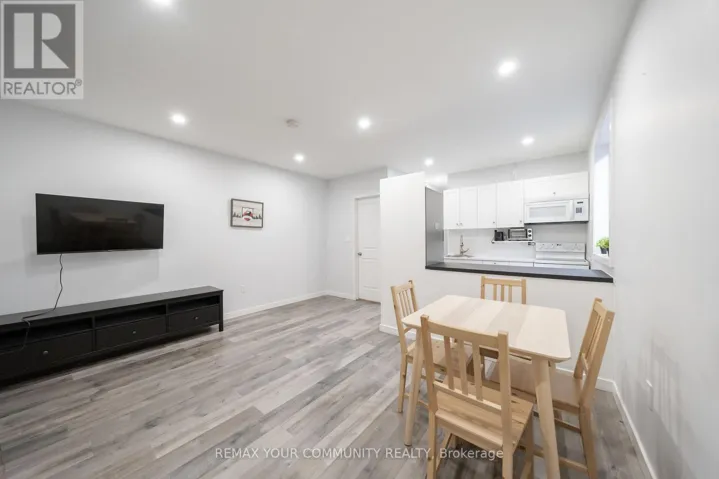 MAIN - 50 BROWNVILLE AVENUE, Toronto (Mount Dennis), Ontario M6N4L3