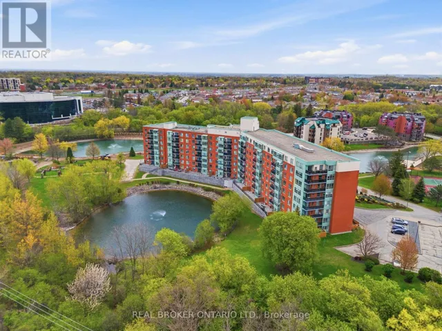 215 - 30 BLUE SPRINGS DRIVE, Waterloo, Ontario N2J4T2