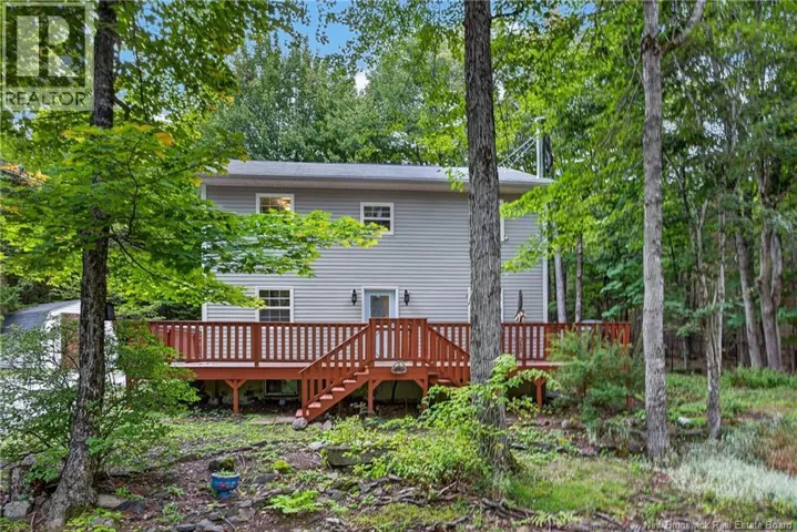 77 Highfield Drive, Douglas, New Brunswick E3G7R1
