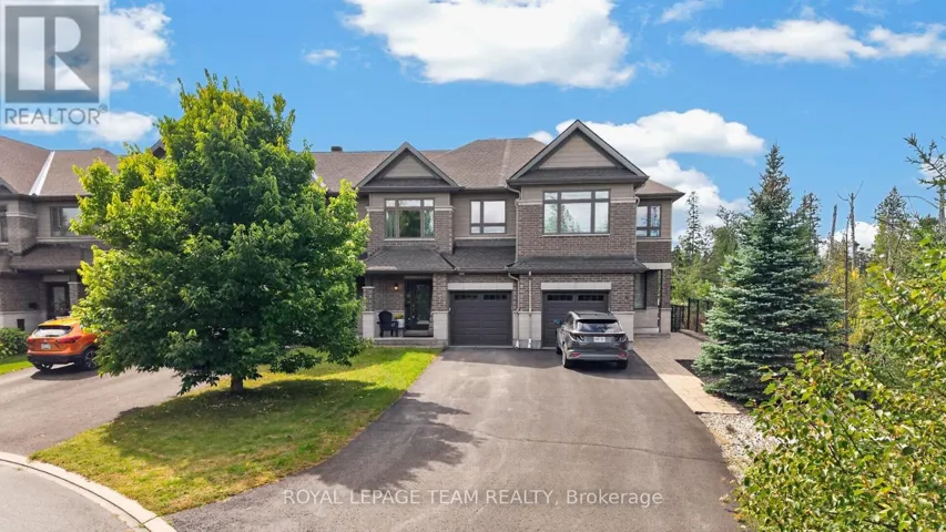 154 WOODHURST CRESCENT, Ottawa, Ontario K2S0T5