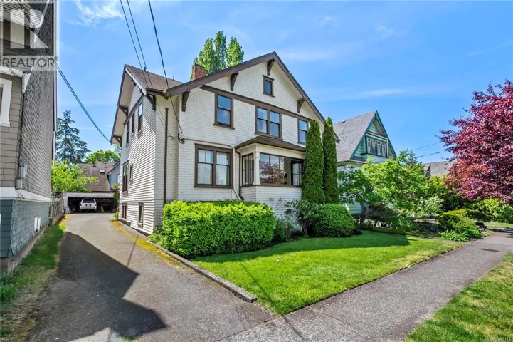 1157 Princess Ave, Victoria, British Columbia V8T1L2
