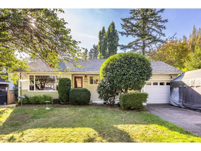 8625 144A STREET, Surrey, British Columbia V3S2Y1