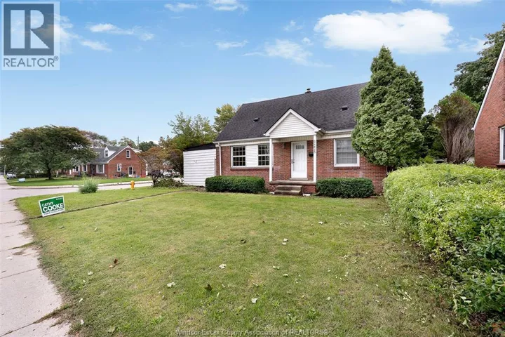 7275 WYANDOTTE, Windsor, Ontario N8S1R5