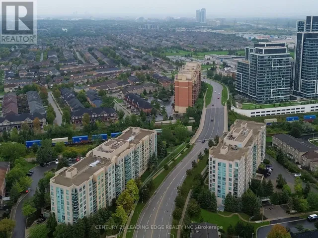 726 - 3 ELLESMERE STREET, Richmond Hill (Langstaff), Ontario L4B4N2