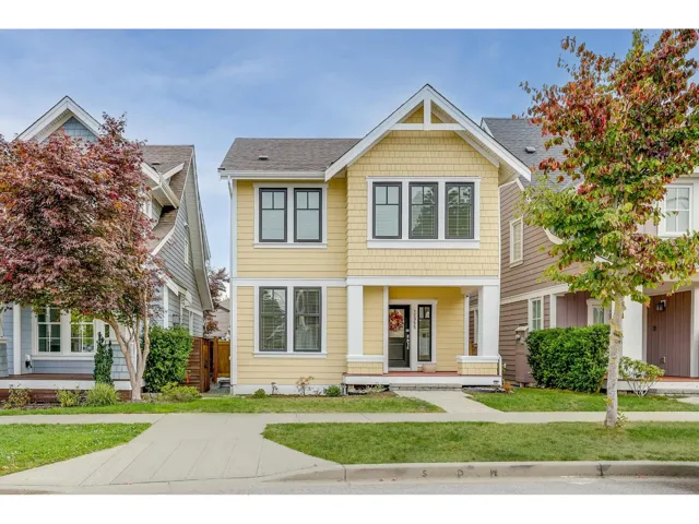 12955 15A AVENUE, Surrey, British Columbia V4A0B7
