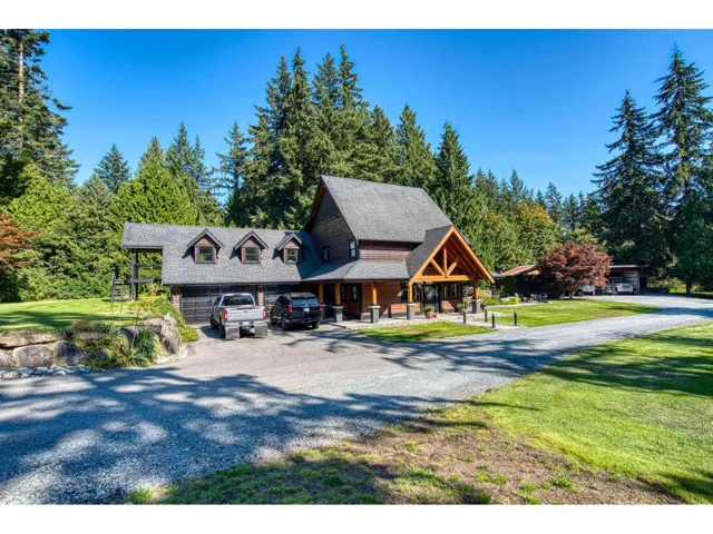 20078 27 AVENUE, Langley, British Columbia V2Z1X2
