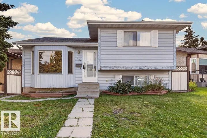 7423 188 ST NW, Edmonton, Alberta T5T5J7
