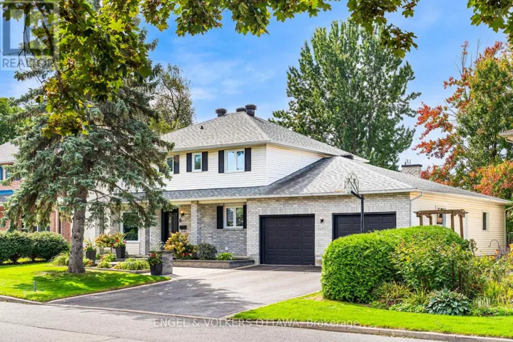 6 FOREST HEIGHTS AVENUE, Ottawa, Ontario K2S0R4