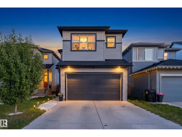 2824 152 AV NW, Edmonton, Alberta T5Y3Y8