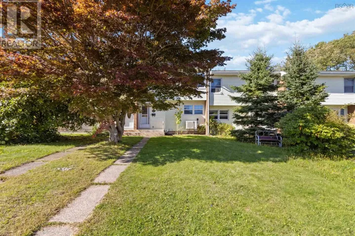 19 Aberdeen Court, Dartmouth, Nova Scotia B2X1K4
