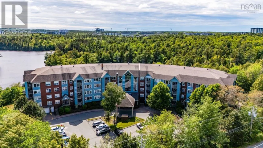 301 2 Lake Drive, Bedford, Nova Scotia B4A4H7