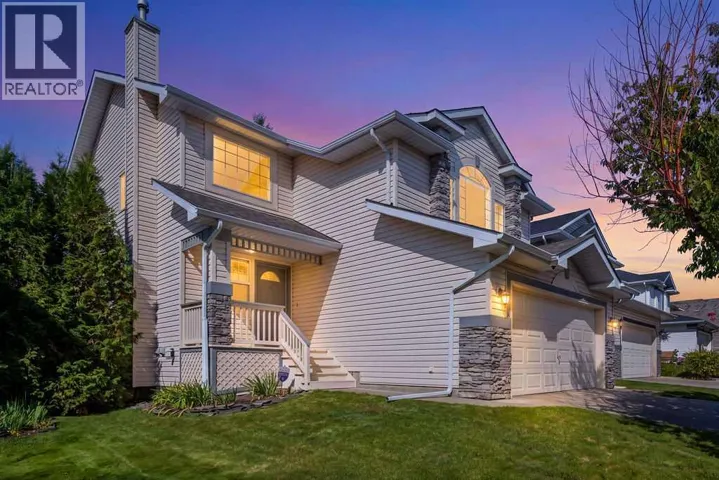 472 Douglas Glen Point SE, Calgary, Alberta T2Z3G4