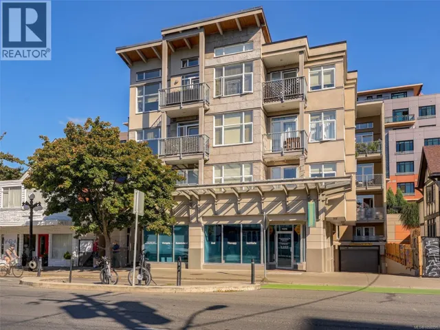 203 1022 Fort St, Victoria, British Columbia V8V3K4