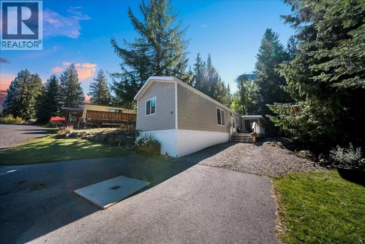 891 MONTE VISTA Drive Unit# 30, Rossland, British Columbia V0G1Y0