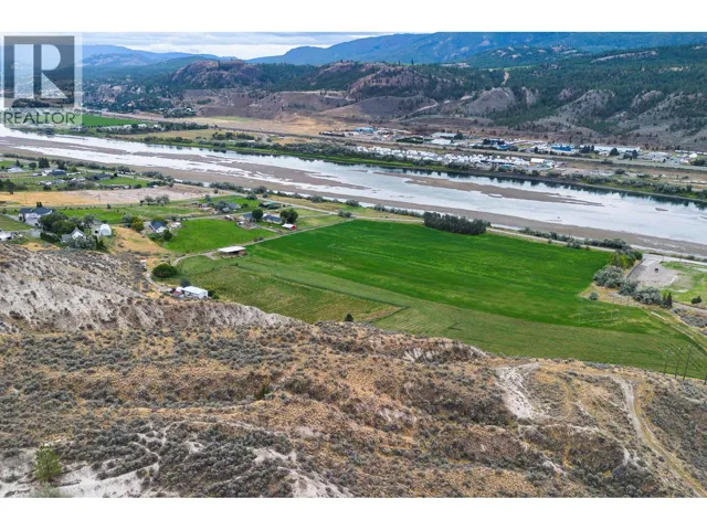 3059 SHUSWAP E Road, Kamloops, British Columbia V2H1T1