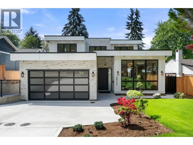 1511 BURRILL AVENUE, North Vancouver, British Columbia V7K1L8