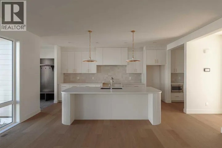 119 Greenwich Heath NW, Calgary, Alberta T3B5P1