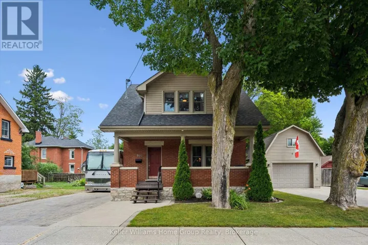 330 ANGUS STREET, Centre Wellington (Fergus), Ontario N1M2M1