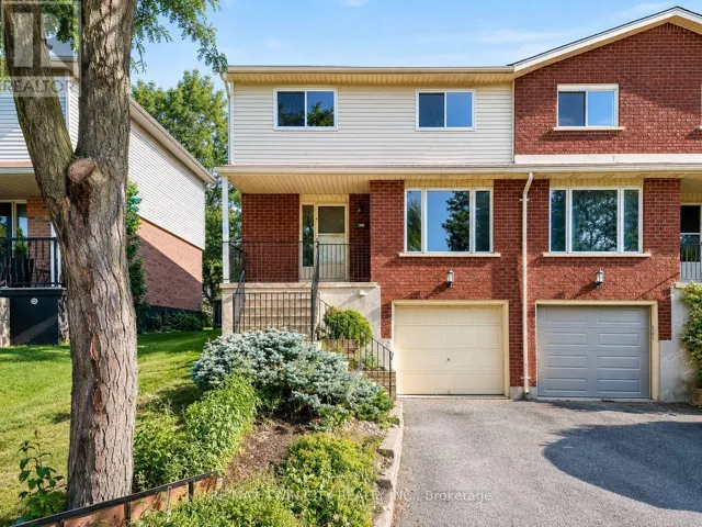 68 OLD HURON COURT, Kitchener, Ontario N2R1L7
