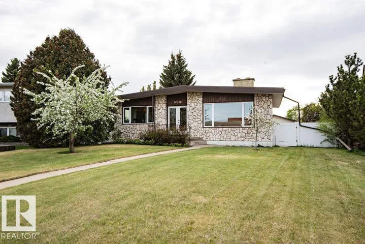 14916 94 ST NW, Edmonton, Alberta T5E3W6