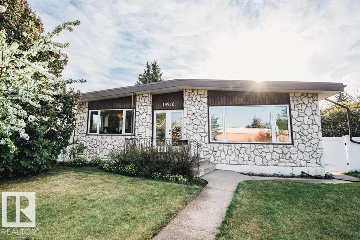 14916 94 ST NW, Edmonton, Alberta T5E3W6