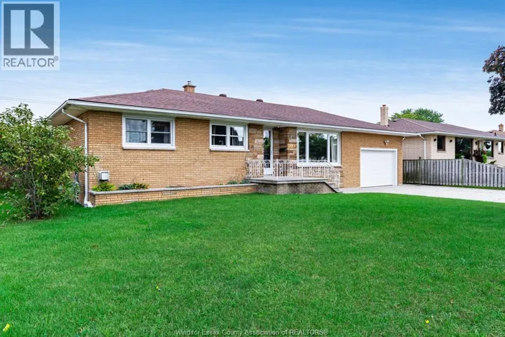 40 NICHOLAS STREET, Leamington, Ontario N8H3R9