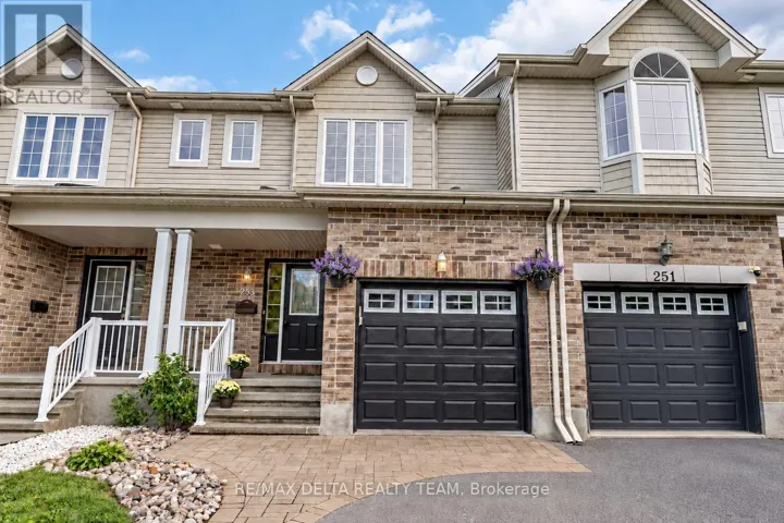 253 CITYVIEW CRESCENT, Ottawa, Ontario K4A0T9