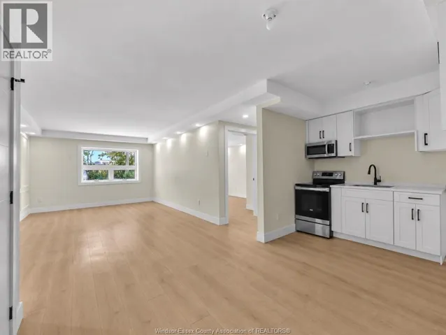 670 Cameron Unit# 102, Windsor, Ontario N9B1Z1