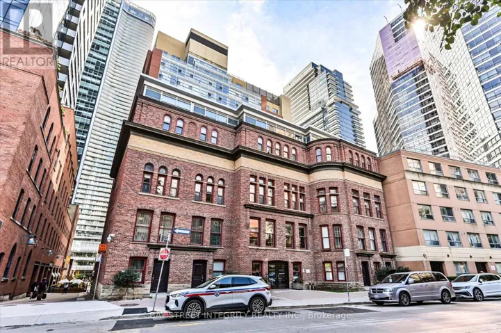 713 - 11 ST JOSEPH STREET, Toronto (Bay Street Corridor), Ontario M4Y3G4