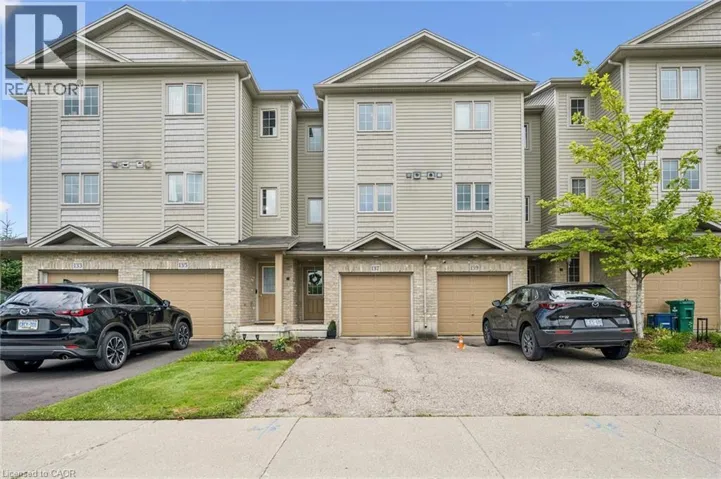 137 HIGHLAND Crescent, Kitchener, Ontario N2M0A1