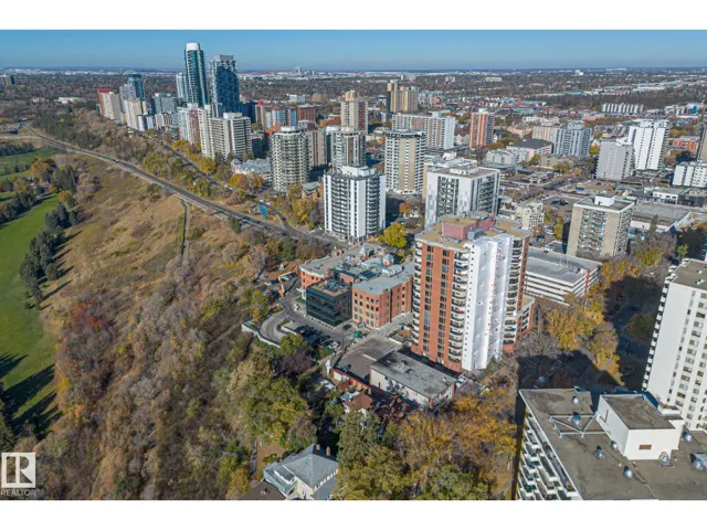 #602 11503 100 AV NW, Edmonton, Alberta T5K2K7