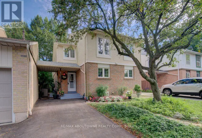 1012 ELIZABETH PLACE, Oakville (FA Falgarwood), Ontario L6H3H8
