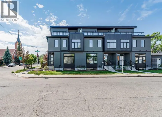 755 Centre Avenue NE, Calgary, Alberta T2E4B6