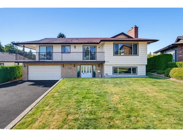 2053 FILUK PLACE, Abbotsford, British Columbia V2S5P2