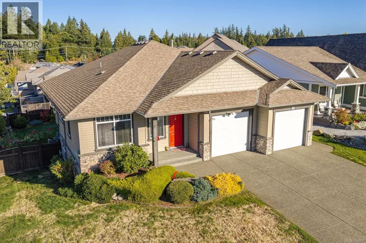 570 Spitfire Dr, Comox, British Columbia V9M0A1