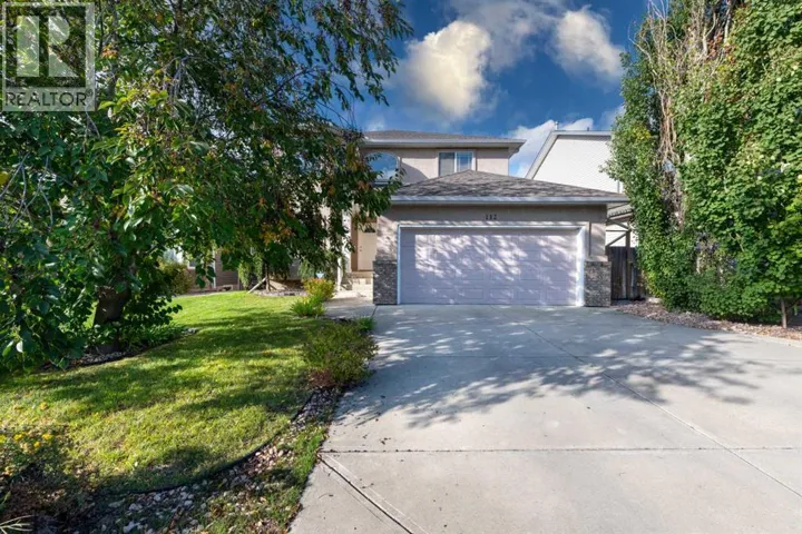112 Cove Crescent, Chestermere, Alberta T1X1J5