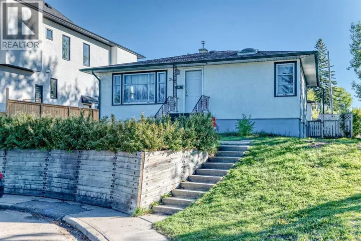 2451 29 Avenue SW, Calgary, Alberta T2T1P1