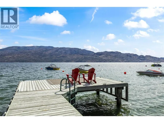 5275 Buchanan Road Unit# 205, Peachland, British Columbia V0H1X1