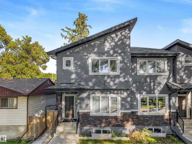 9945 78 ST NW, Edmonton, Alberta T6A3E1