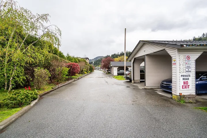 47 5648 VEDDER ROAD, Vedder Crossing, Chilliwack, British Columbia V2R3M9