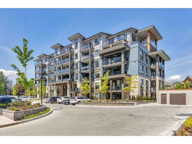 601 45497 CAMPUS DRIVE, Garrison Crossing, Chilliwack, British Columbia V2R6L8