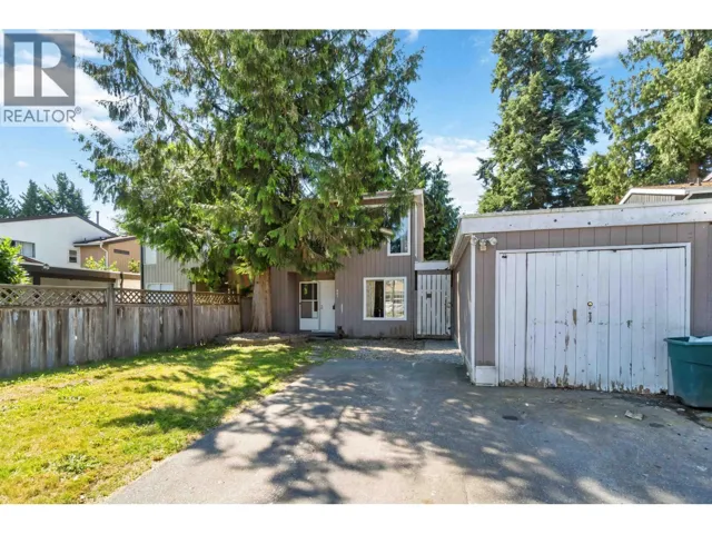 881 PINEBROOK PLACE, Coquitlam, British Columbia V3C4C1