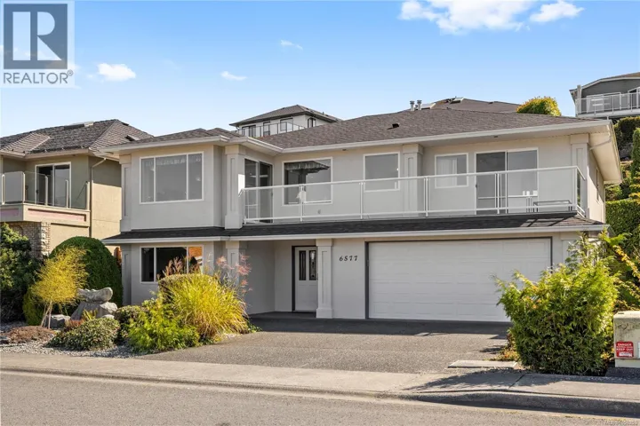 6577 Golden Eagle Way, Nanaimo, British Columbia V9V1P8